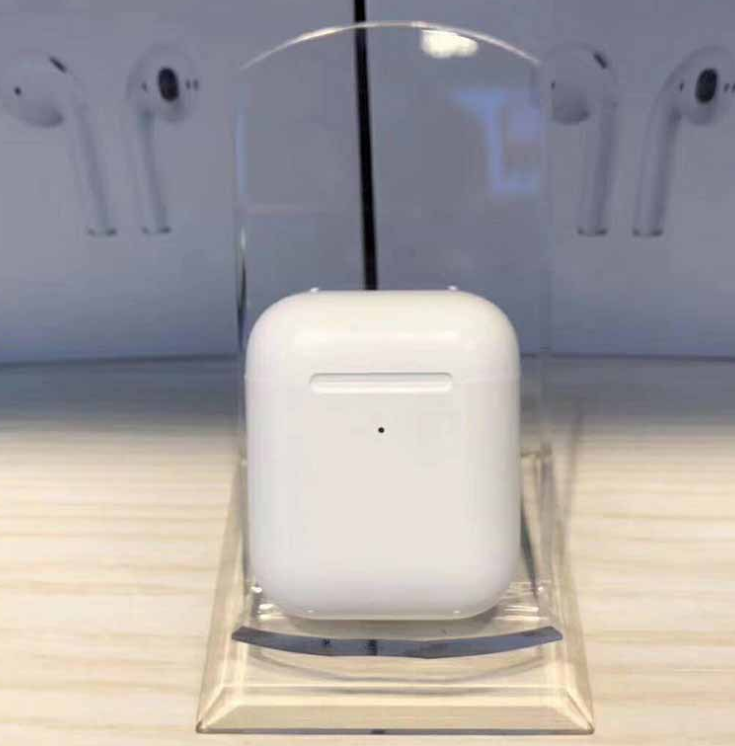 i80 TWS Wireless Earbuds